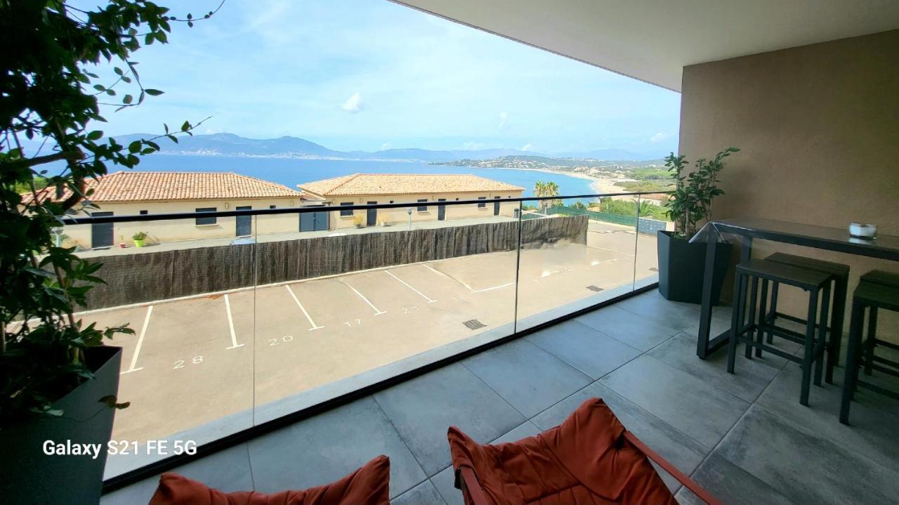 Appartement De Standing Bord De Mer Pietrosella Ngoại thất bức ảnh