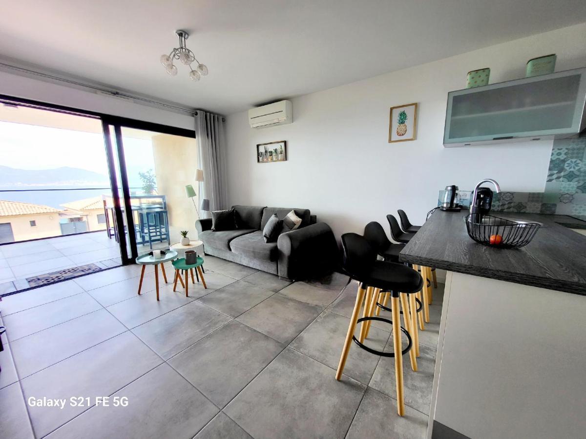 Appartement De Standing Bord De Mer Pietrosella Ngoại thất bức ảnh