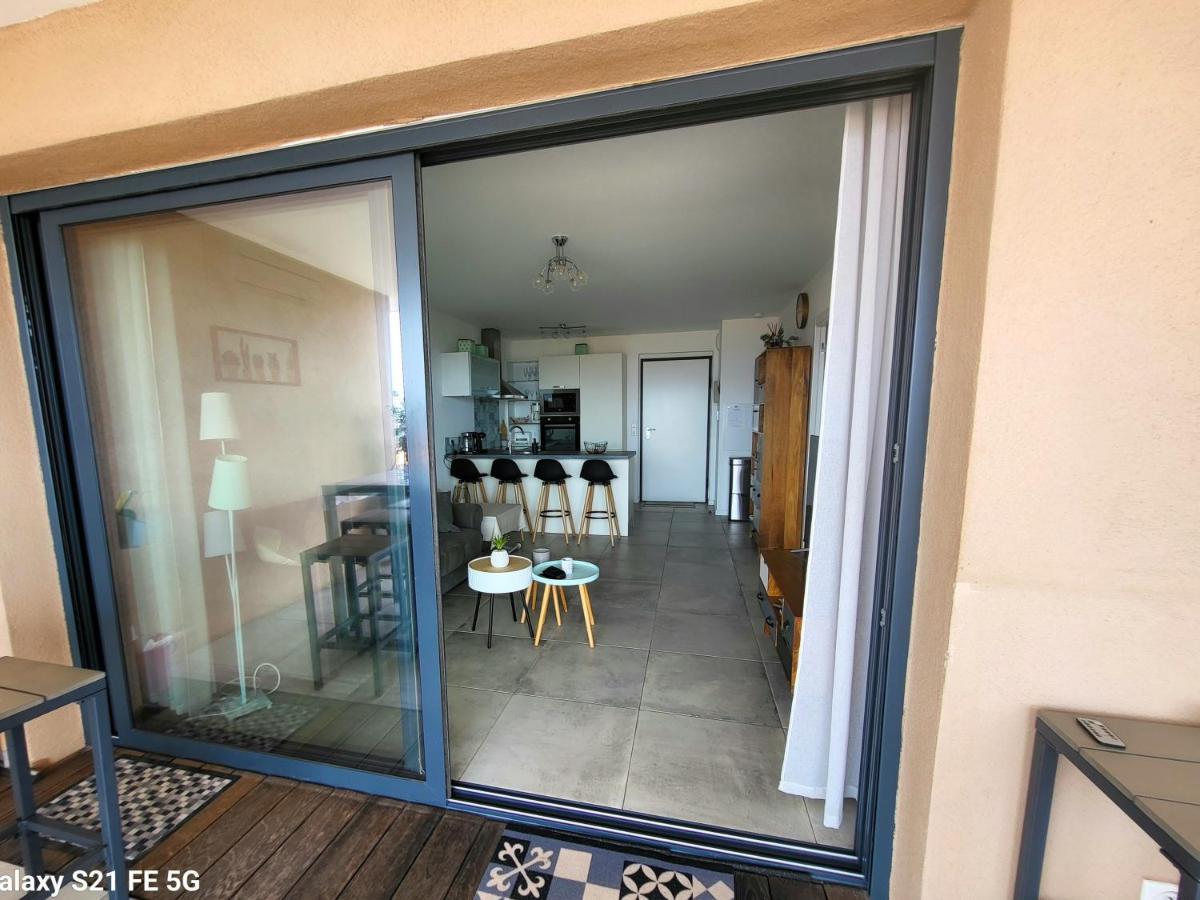 Appartement De Standing Bord De Mer Pietrosella Ngoại thất bức ảnh